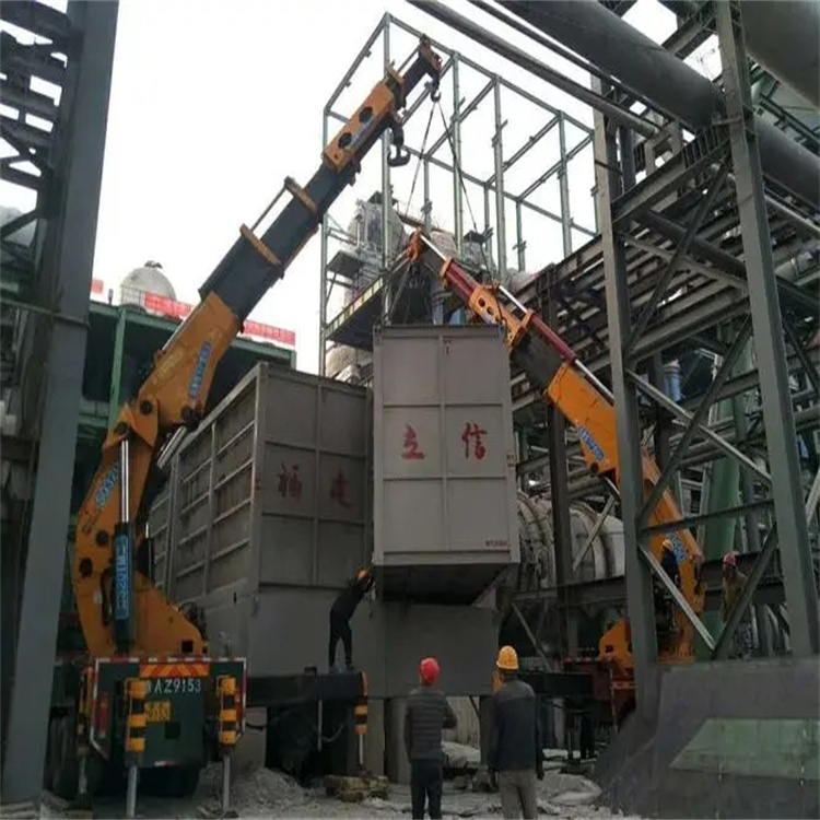 老城折臂吊车租赁电话